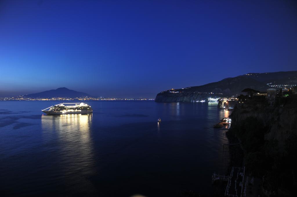 Relais Francesca Acomodação com café da manhã Piano di Sorrento Exterior foto